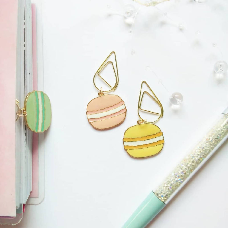 Macaron Dangle Clip