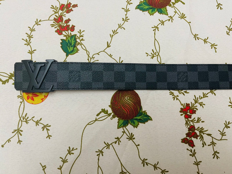 LV Damier Graphite Belt